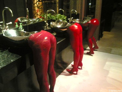 how_to_get_a_man_to_wash_his_hands.jpg