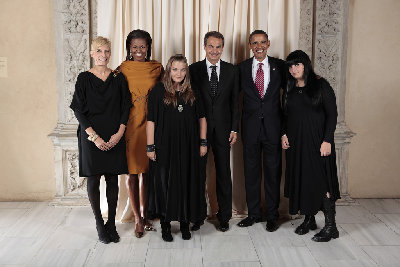 zapatero e hijas.jpg